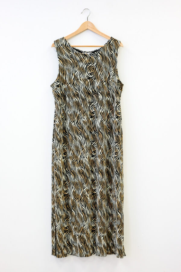 Zebra Print Crinkle Knit Maxi Dress