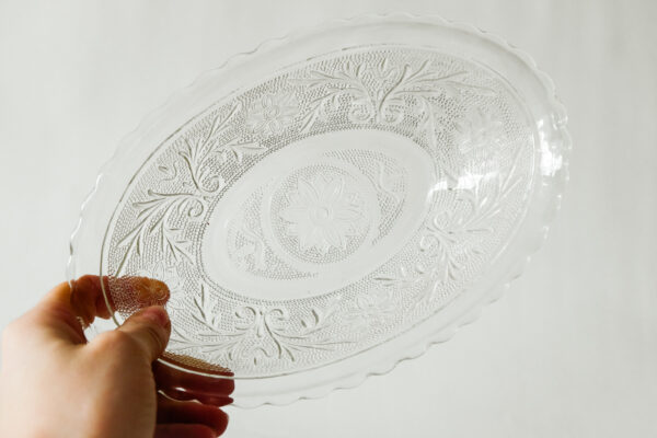 Anchor Hocking Sandwich Glass Serving Dish