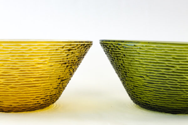 Anchor Hocking Soreno Avocado and Gold Bark Glass Serving Bowls