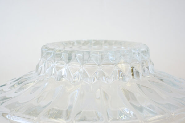 Round Crystal Dish with Diamond Base