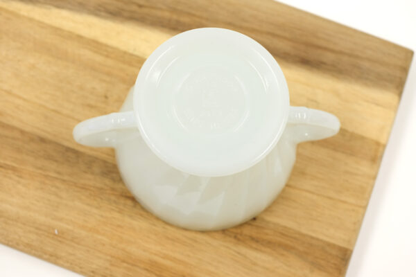 Anchor Hocking Fire King Milk Glass Suburbia Sugar Dish