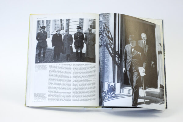 Winston Churchill, An Illustrated Biography, 1989